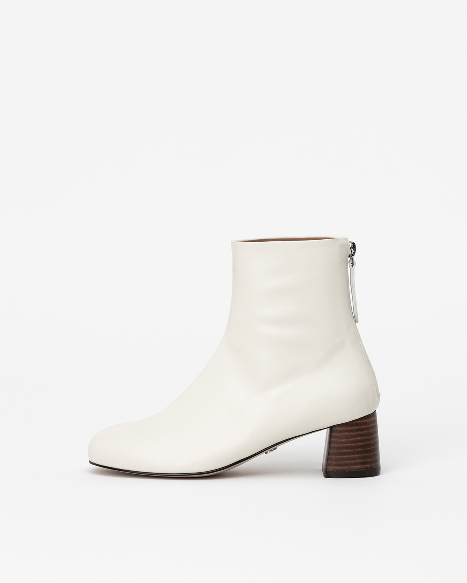 Duena Boots in Ivory