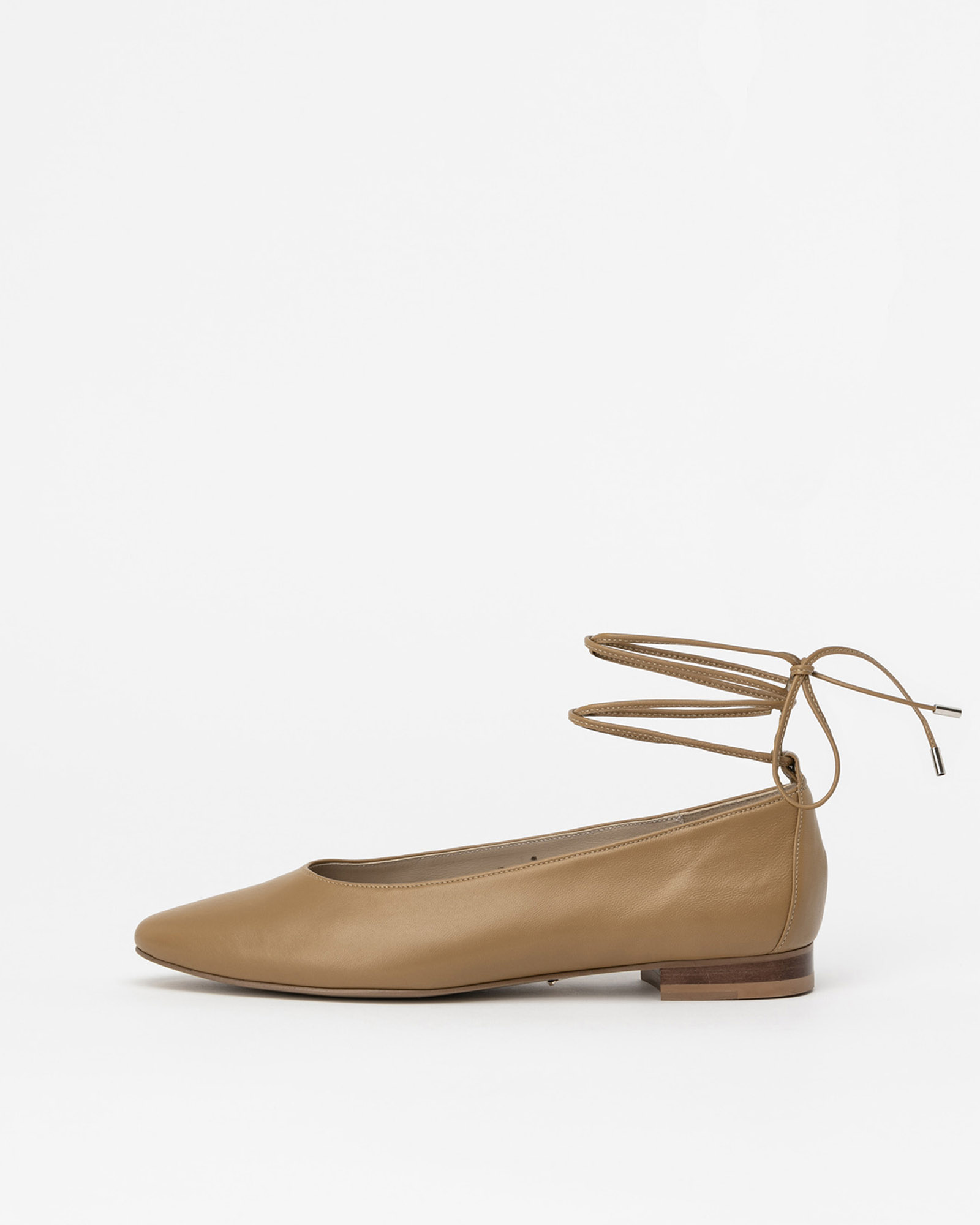 Prompton Strap Flat Shoes in Mud Brown