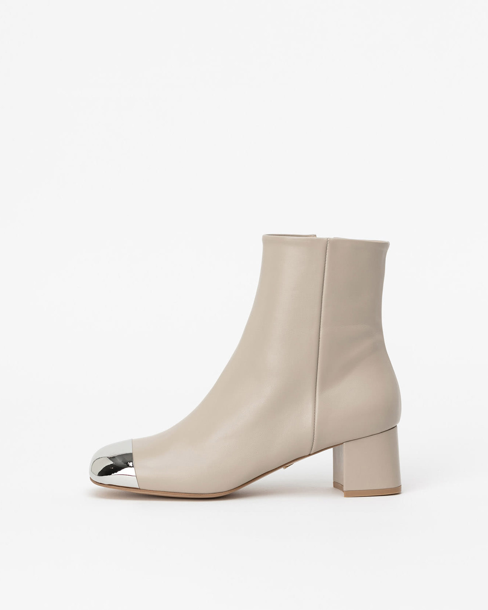 Vierne Metal Toe Cap Boots in Taupe Ivory