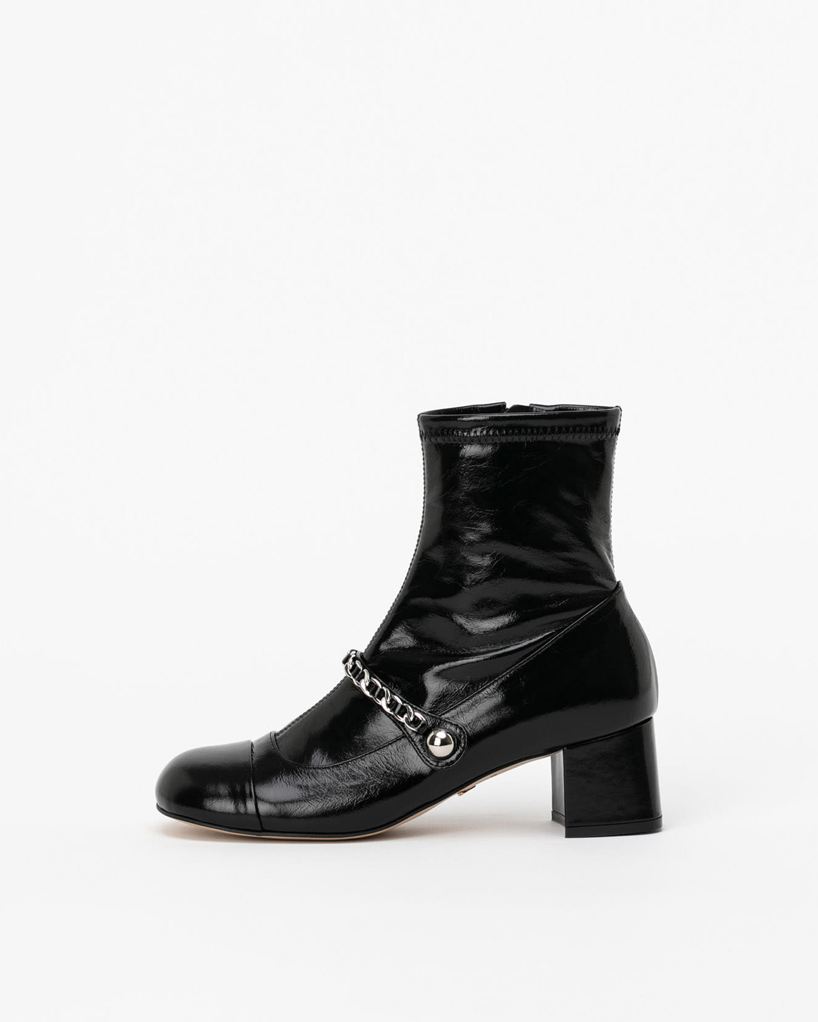 Aria Chained Boots in Wrinkled Black