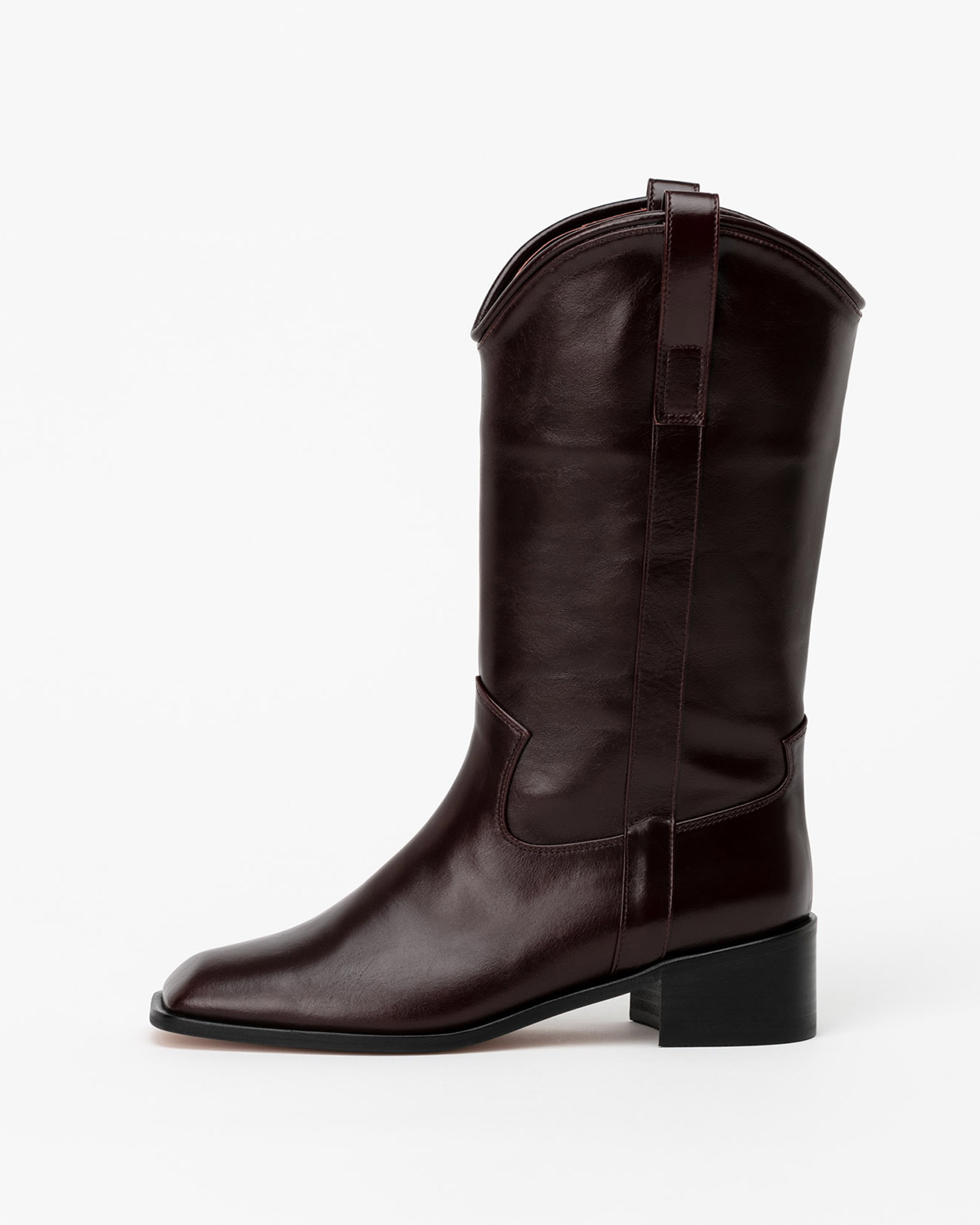 Toccata Square-toe Cowboy Boots in Textured Wine
