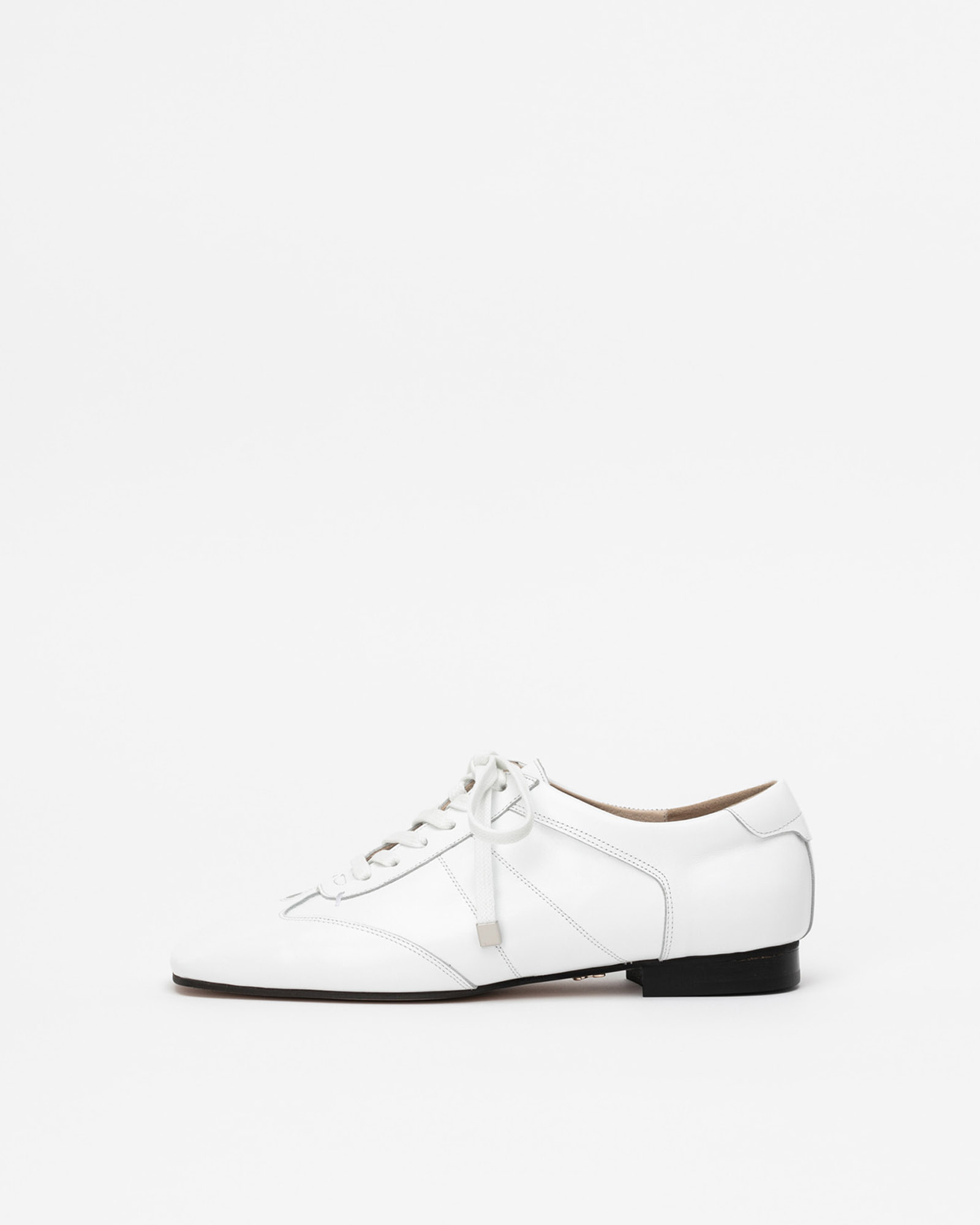 Vacon Lace-up Flat Shoes in Textured White