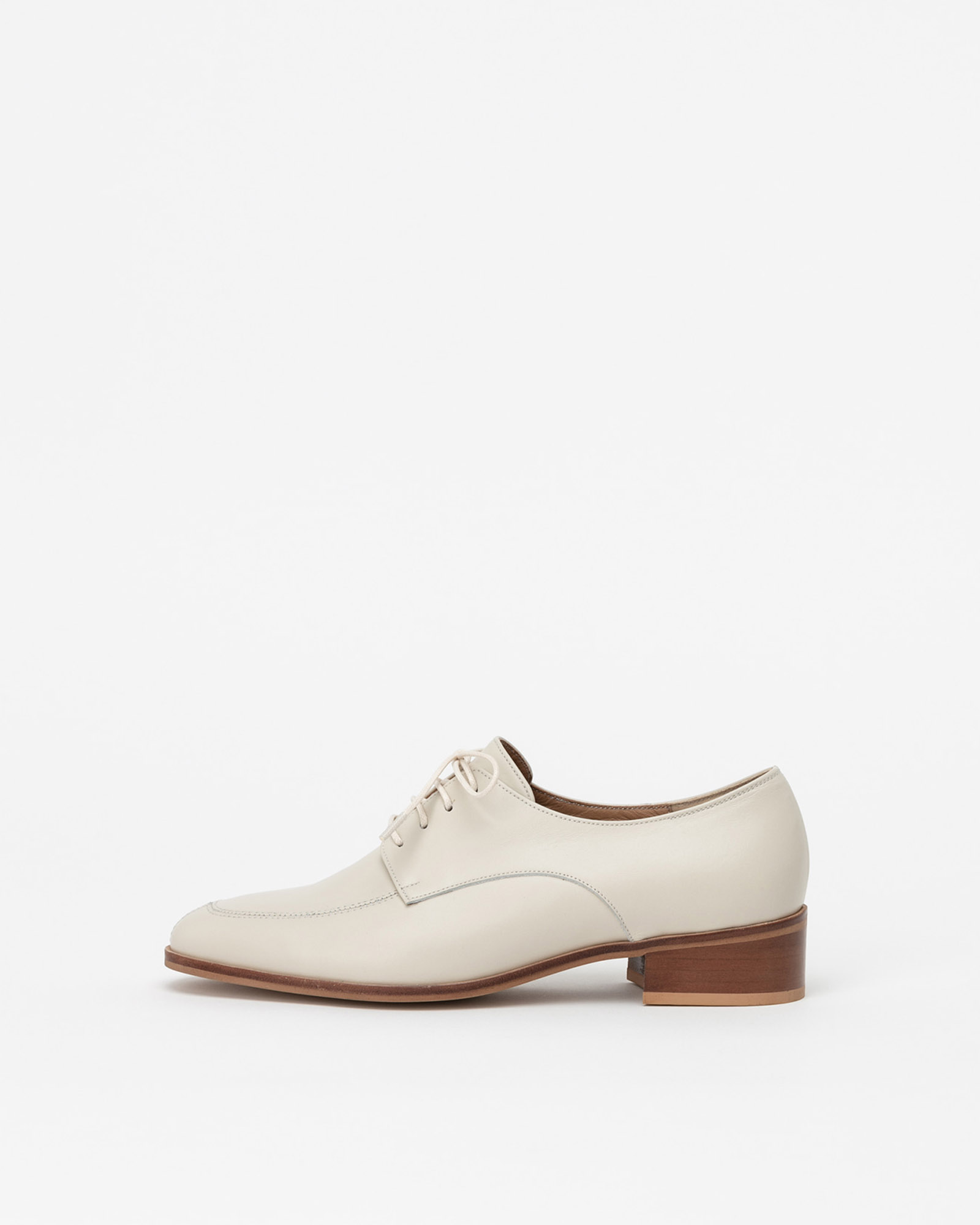 Duna Lace-up Loafers in Ivory