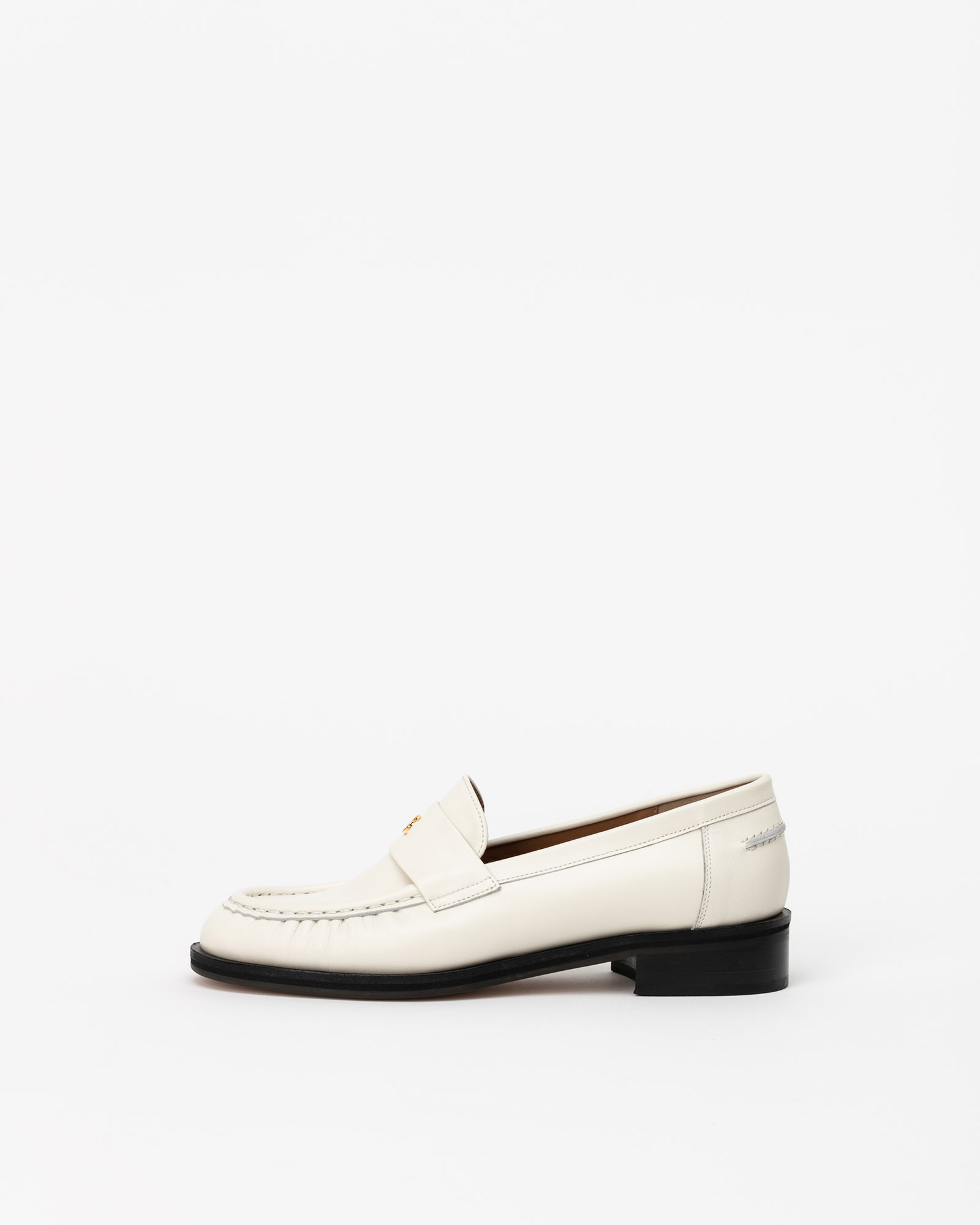 CL Soft Loafers in Ivory
