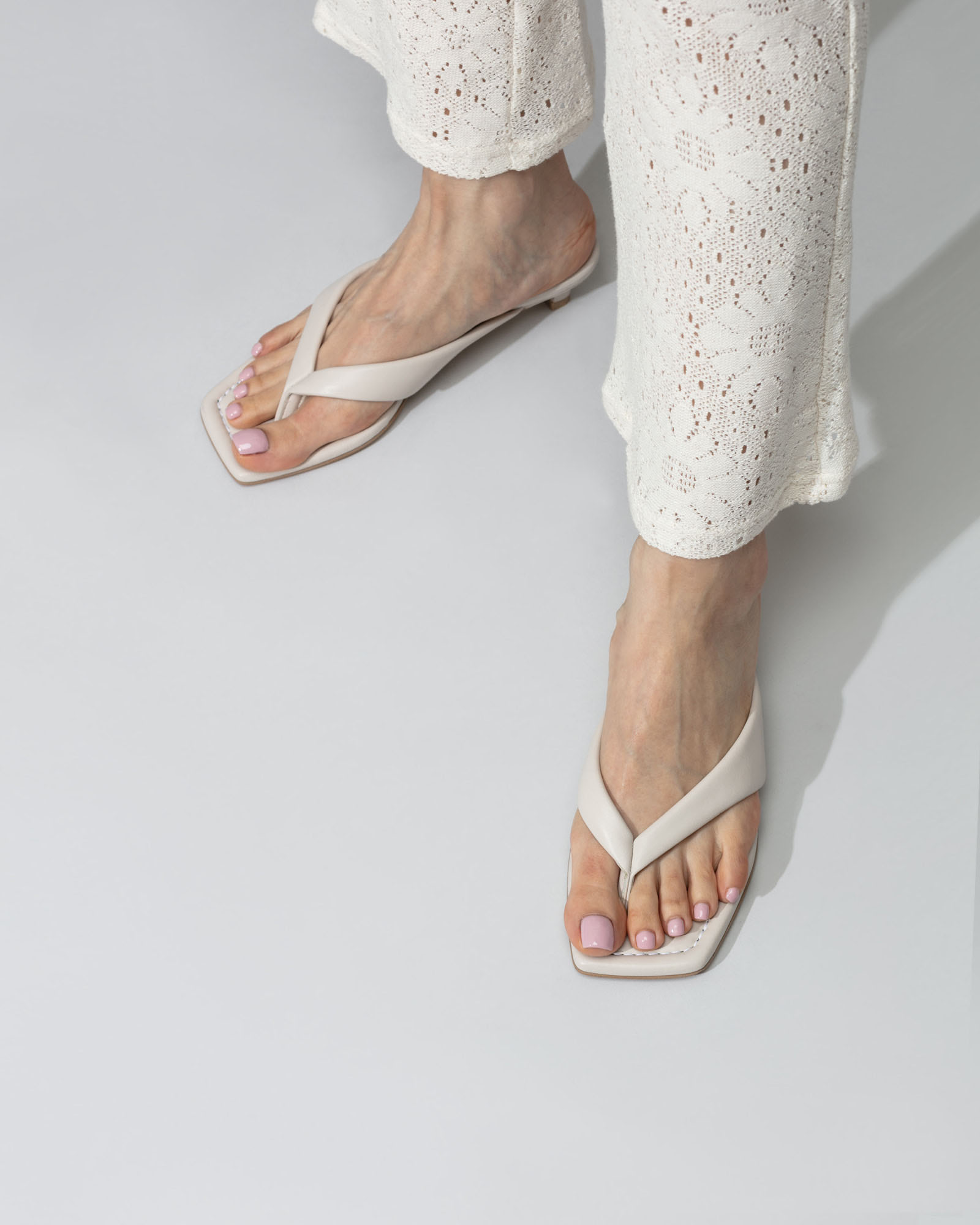 Glider Padded Thong Sandals