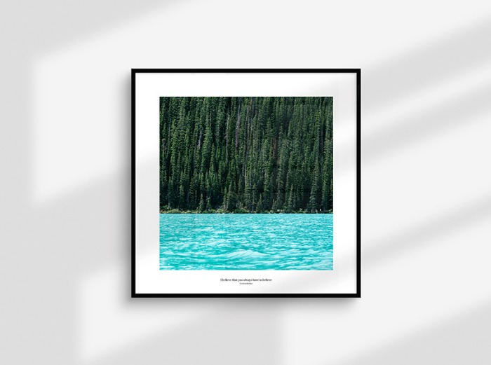 프레임액자(정사각)-22if006S-에메랄드빛 호수와 숲