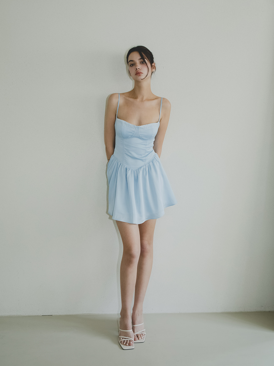 [7월 1일 예약배송] Luna dress (blue)