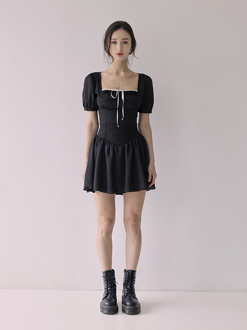 [S Size 4/7 예약배송] Erin skirt (Black)