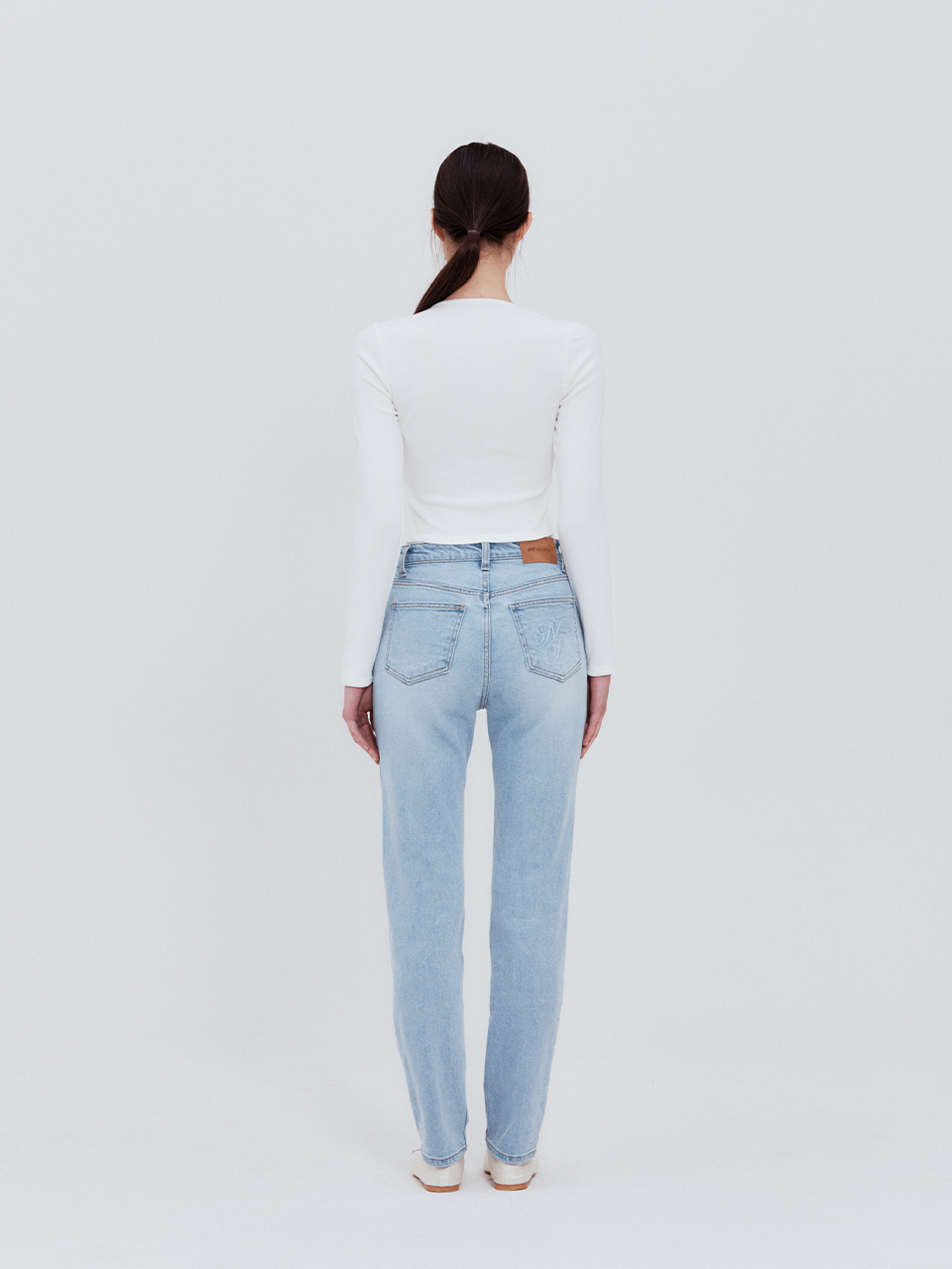 ◆Not your rose◆ Hook Square Top White NRTS0F001WH 18th Reorder][Jang wonyoung, Joy wears]Hook square top