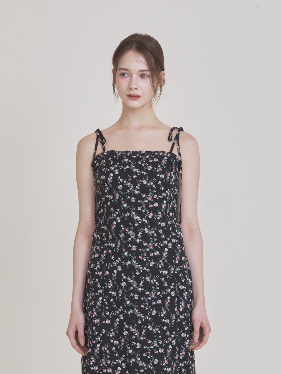 Frill midi dress (Black) - Not your rose