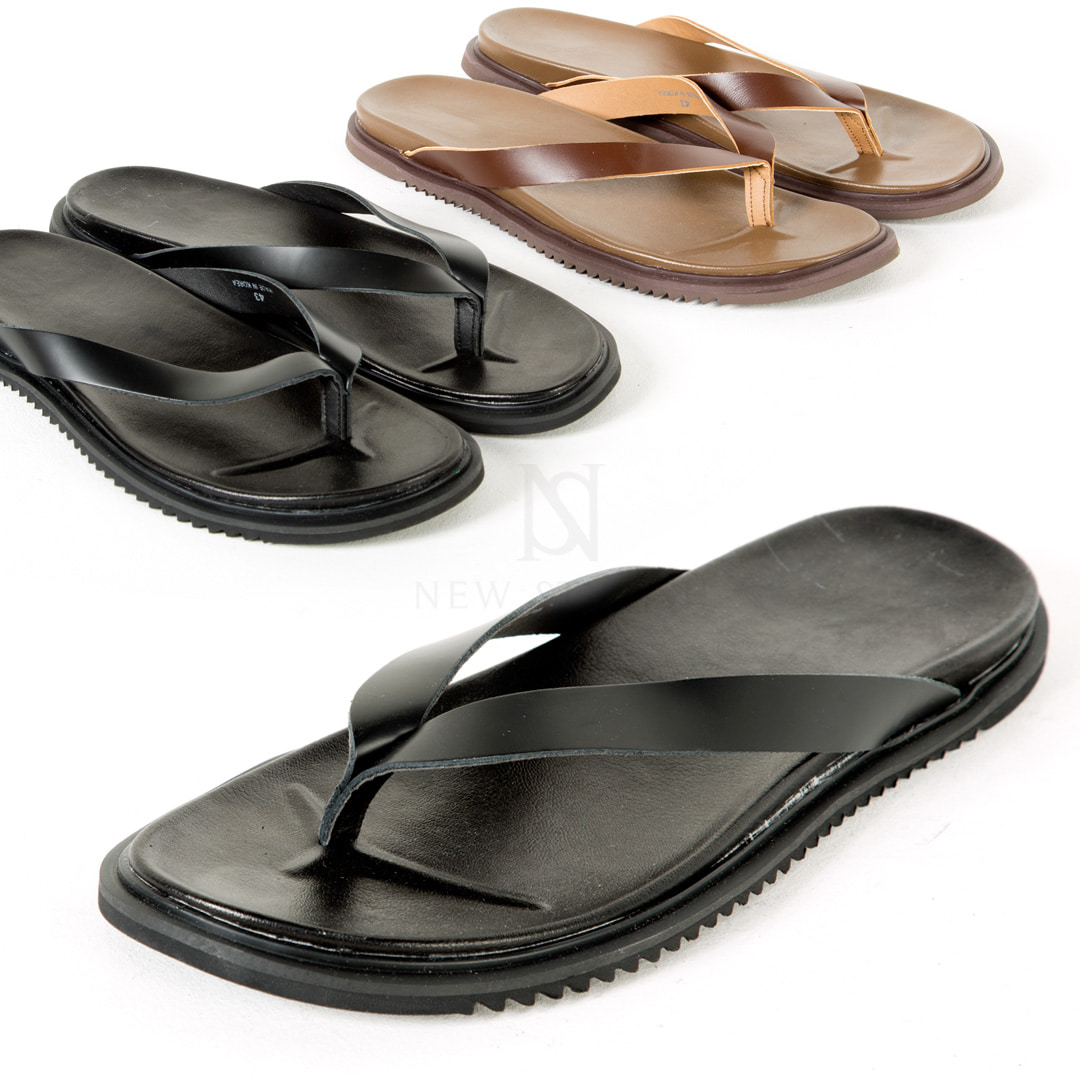Saw outsole leather flip flop