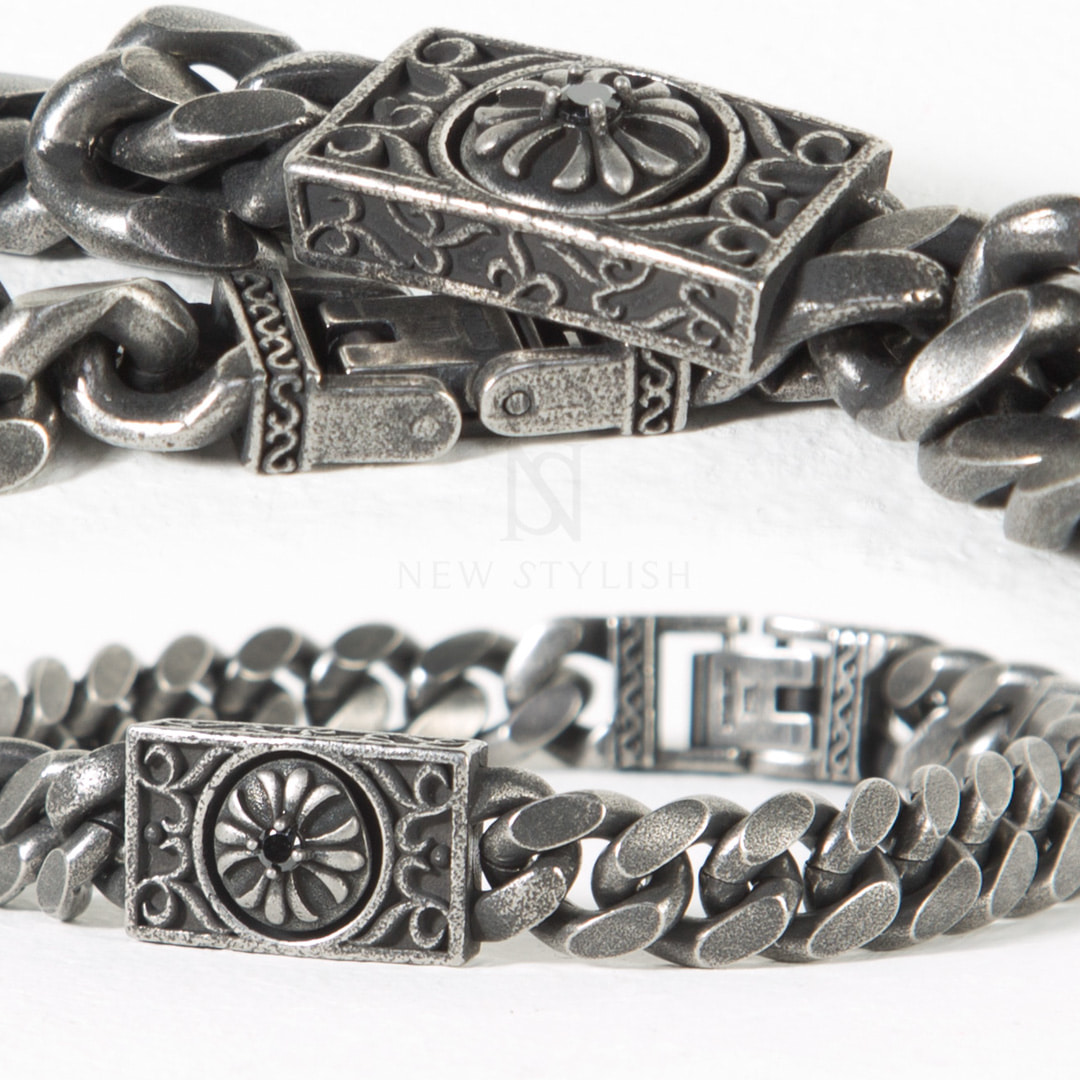 Distressed vintage heraldry symbol bracelet