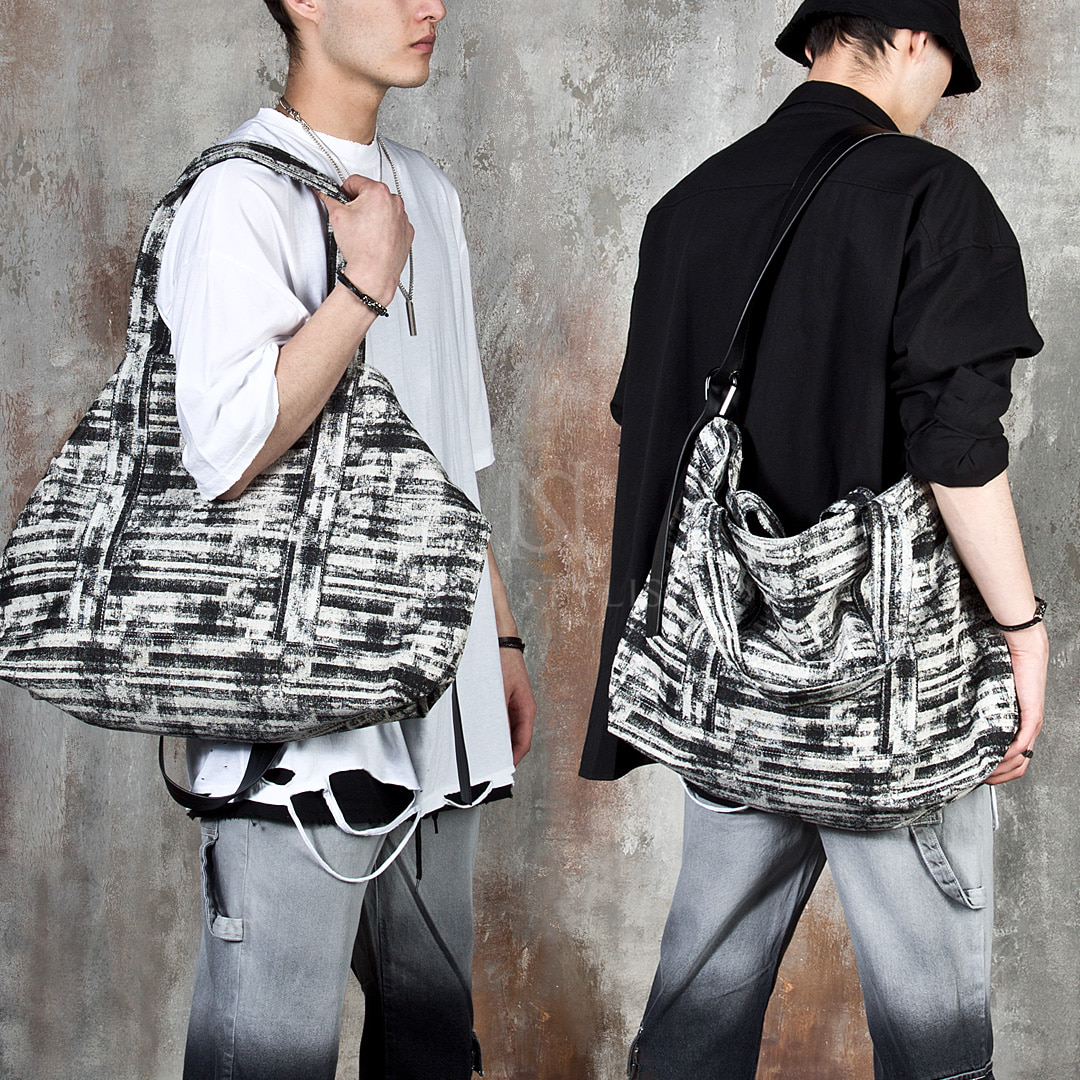 Distressed grunge patterned cross shopper bag