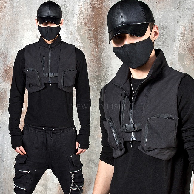 Techwear crop zip-up vest