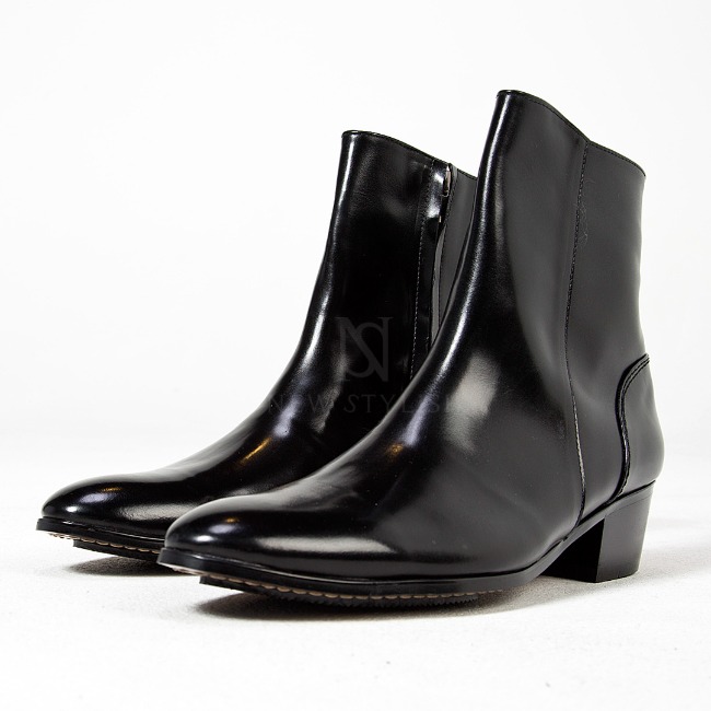 Black plain toe high heel ankle boots