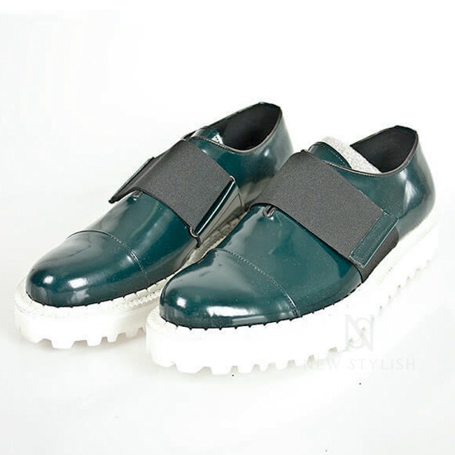 Saw-tooth Sole Accent Velcro Green Shoes
