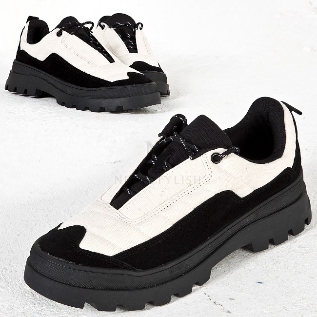Chunky outsole contrast sneakers