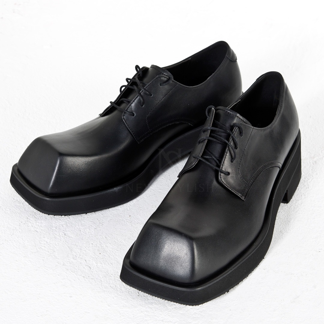 Chunky outsole squared-toe leather shoes - 691