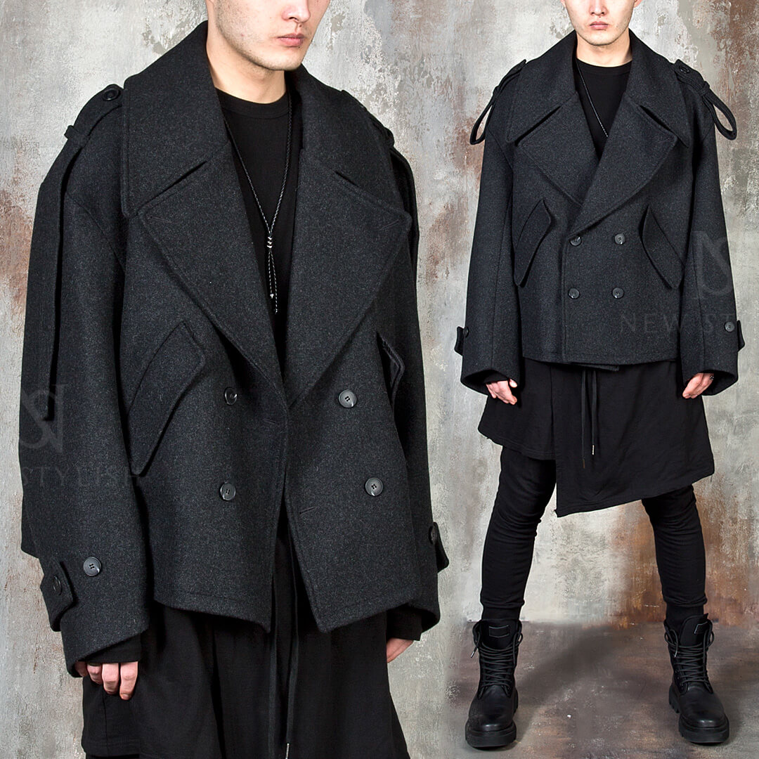 Wide collar double-breasted wool short coat