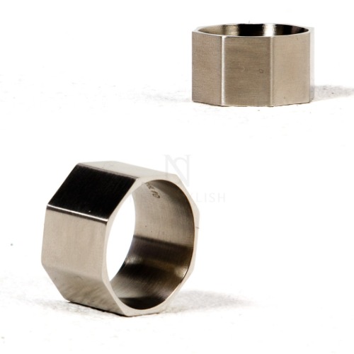 Octagon metal ring