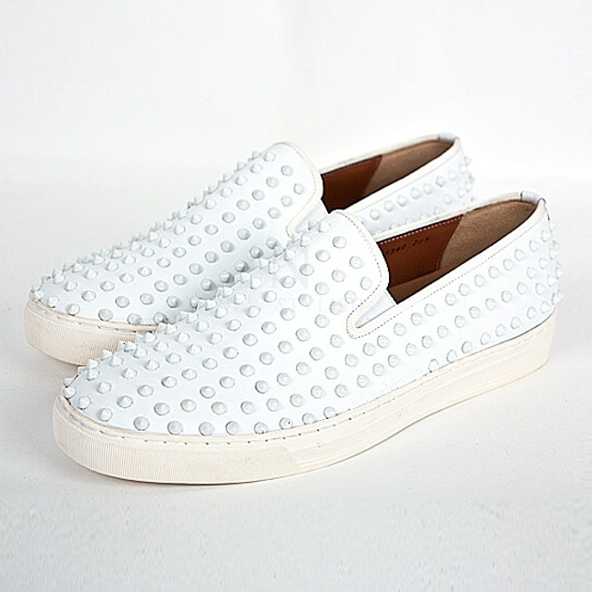 Hand-made Striking Stud Leather White Sneakers