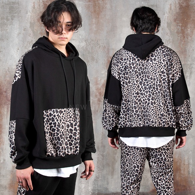 Leopard pattern contrast hoodie