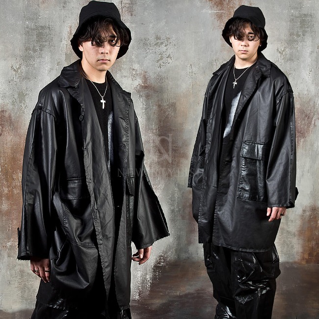 Coated grunge black oversized long coat