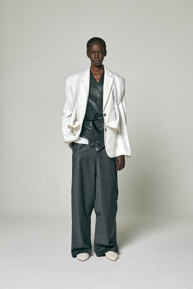 COLLECTION 24SSW LOOK 9