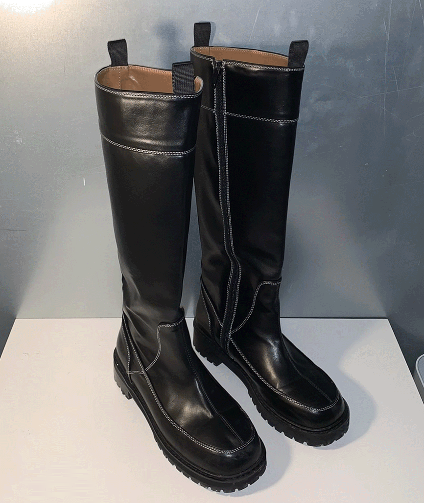 Stitch long boots