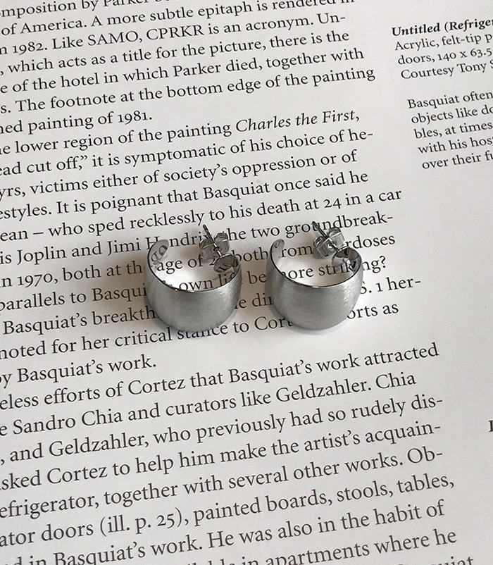 #654 Silver earring