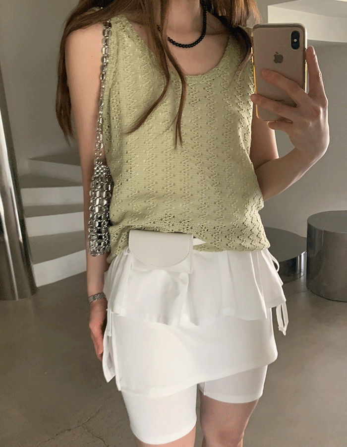 Pie knit sleeveless