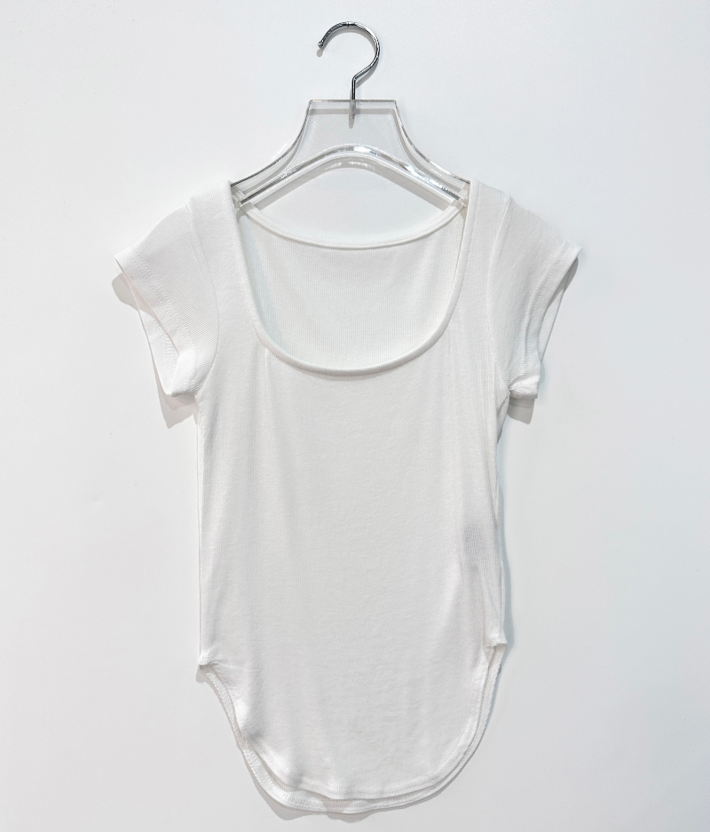 short sleeved tee white color image-S1L27