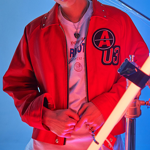 STUD PATCH JACKET - RED
