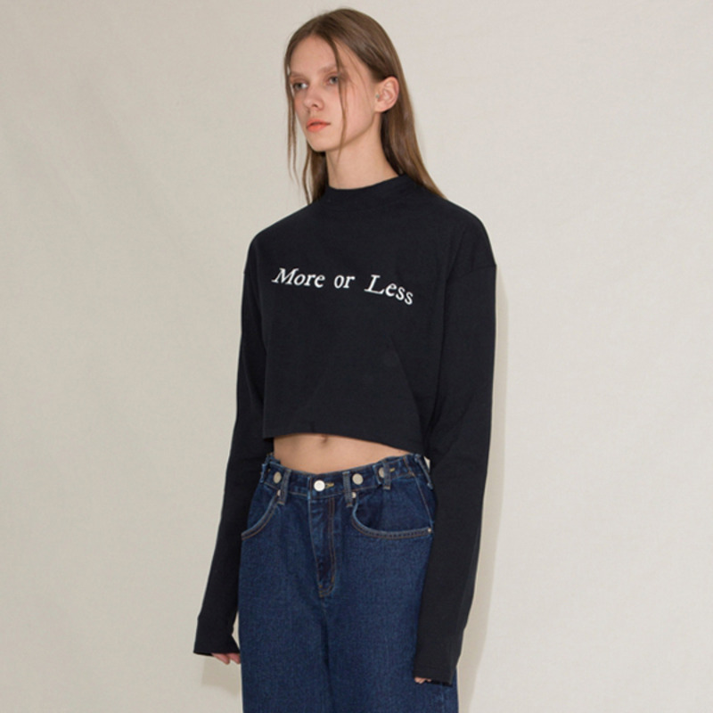 MORE-OR-LESS CROP TOP - NAVY