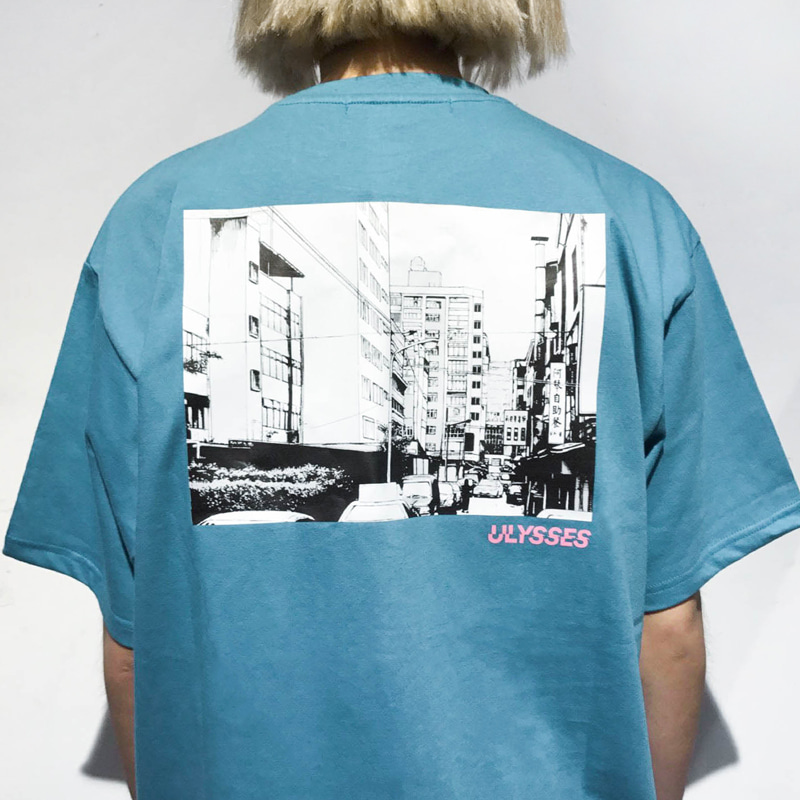 City T-shirt