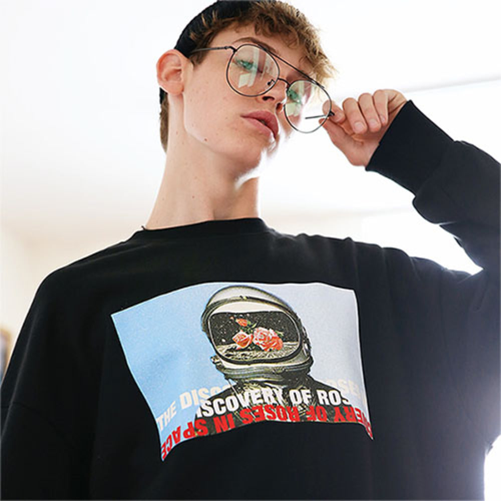 Oversized space rose collage sweat Shirt_Black