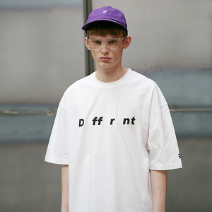 DIFFERENT REFLECTIVE OVER-FIT T-SHIRTS MSETS002-WT