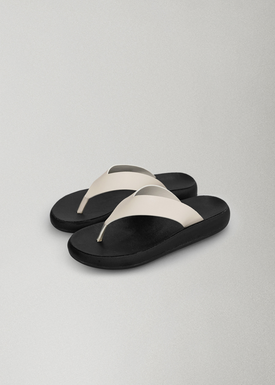 韓国の通販サイト OHOTORO | rubber sandals