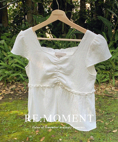 (7% discount until Friday 6 p.m.) [RE:MOMENT/Same-day delivery] made.Liz Shirring Blouse 2 colors!