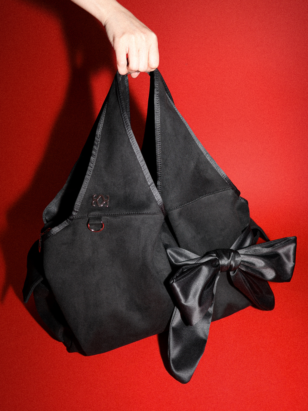 [Suede] bow shoulder bag (black)