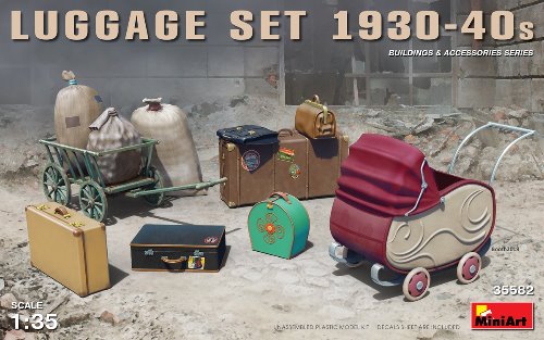 35582 1/35 Luggage Set 1930-40s