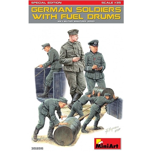 35256 1/35 German Soldiers w/Fuel Drums Special Edition