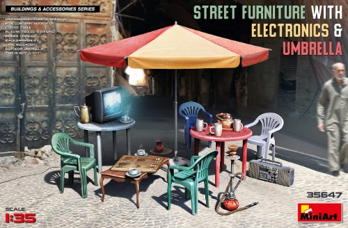 5647 1/35 Street Furniture with Electronics and Umbrella