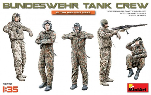 37032 1/35 Bundeswehr Tank Crew