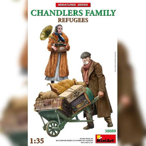 38089 1/35 Refugees.Chandlers Family