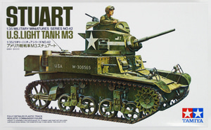 35042 1/35 WWII US Light Tank M3 Stuart