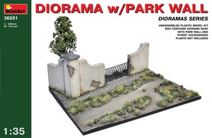 36051   1/35 Diorama w/Park Wall  