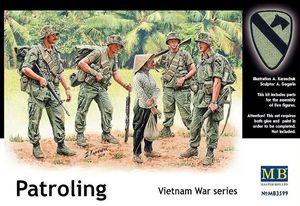 MB3599   1/35 Patroling, Vietnam War Series (5 Figures)