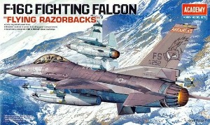 12204  1/48 F-16C FIGHTING FALCON FLYING RAZORBACKS