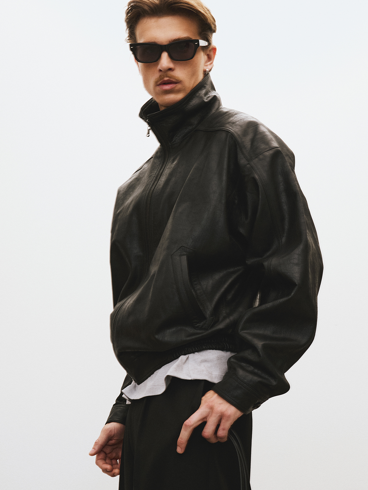 レクト RECTO 70S LUCAS LEATHER BOMBER JUMPER BLACK RECTO - Official Website